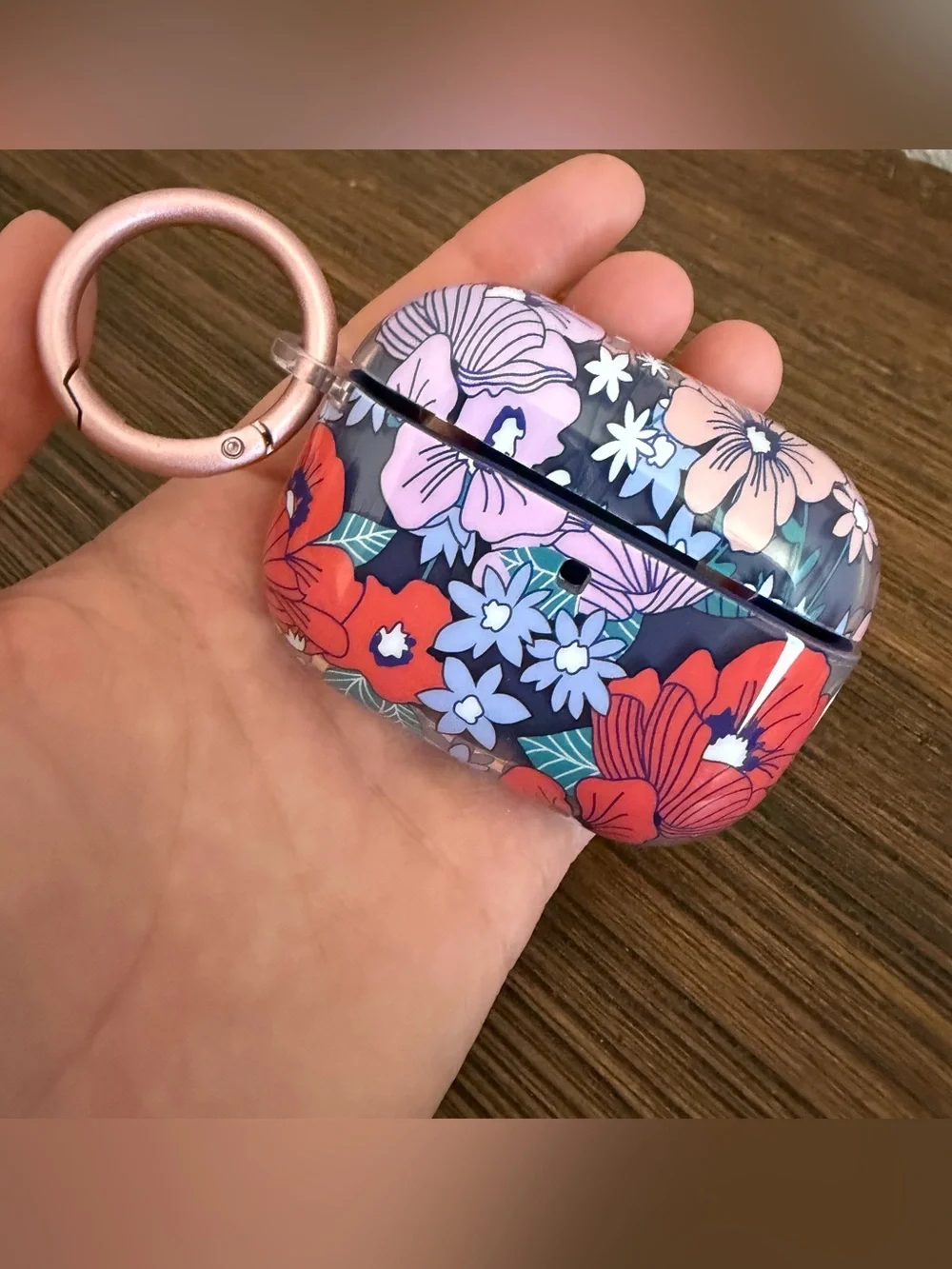 NWT AirPods Pro Gen 3 floral poppy case with carabiner hard shell & silicone
